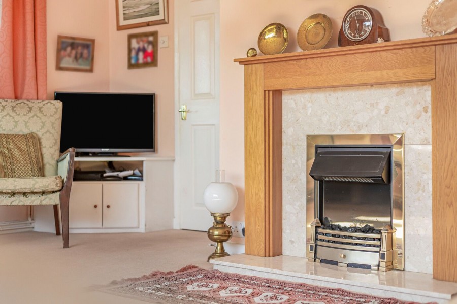 Images for Westfield Road, Benson