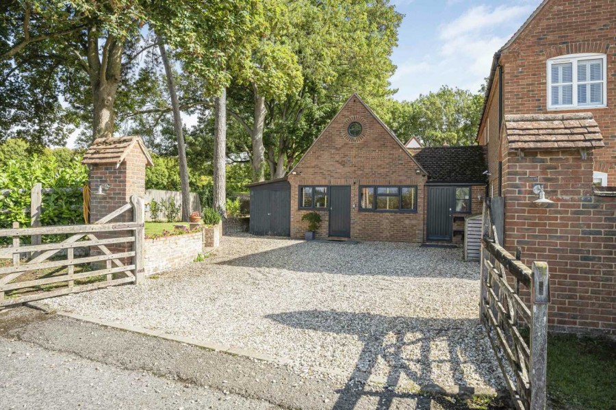 Images for Lane End, Crowmarsh Gifford, Wallingford, OX10 8DG