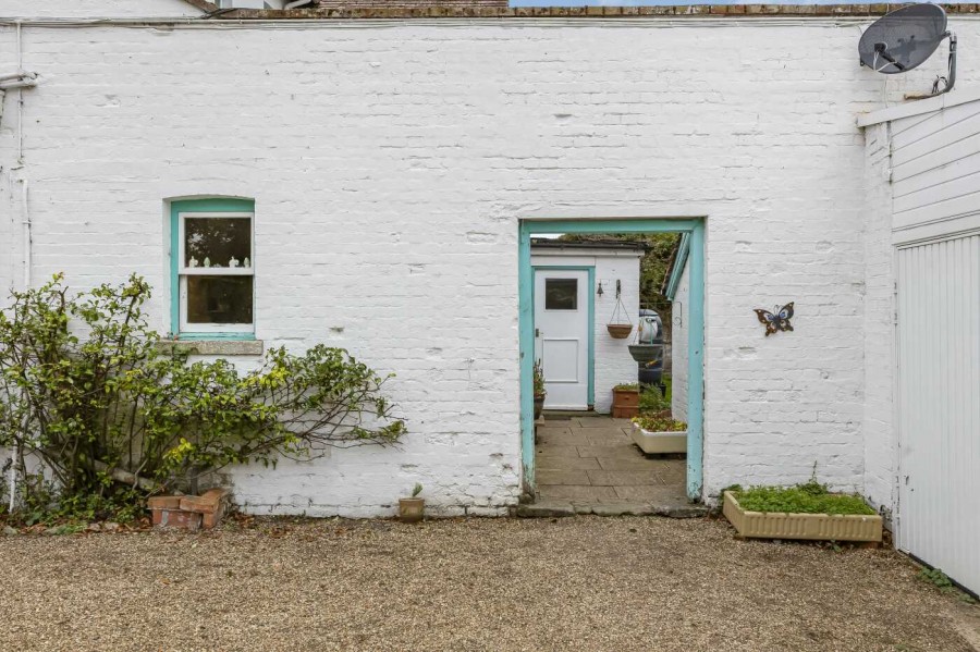 Images for The Green North, Warborough