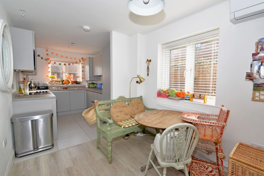 Images for Wiggins Walk, Watlington