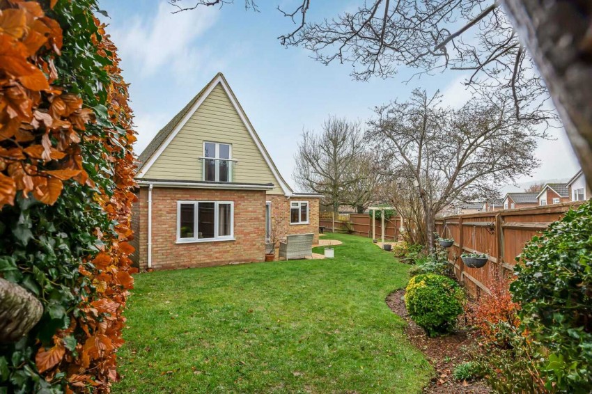 Images for Meadow Close, Goring