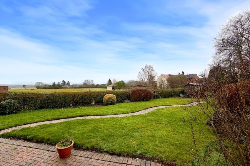 Images for Paddock Close, Benson, Wallingford, OX10 6RS