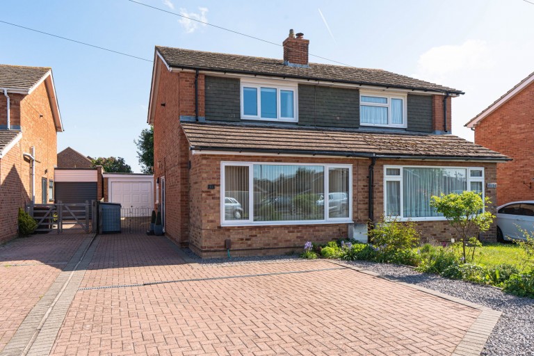 View Full Details for Blacklands Road, Benson, Wallingford, OX10 6NW