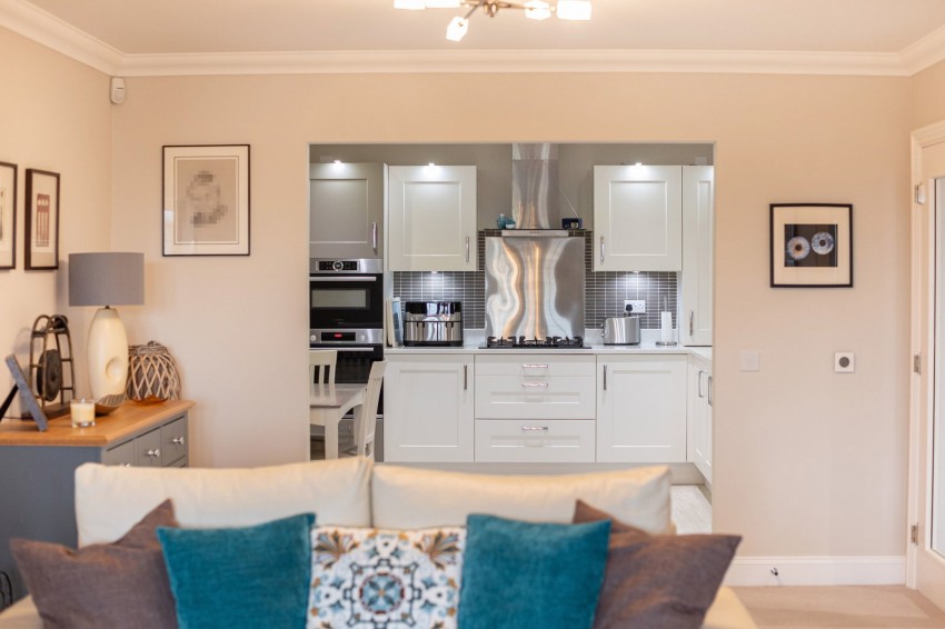 Images for Crown House, St. Martins Street, Wallingford, OX10 0FJ