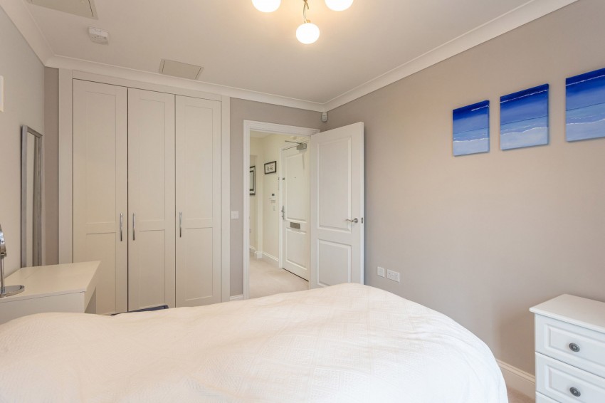 Images for Crown House, St. Martins Street, Wallingford, OX10 0FJ