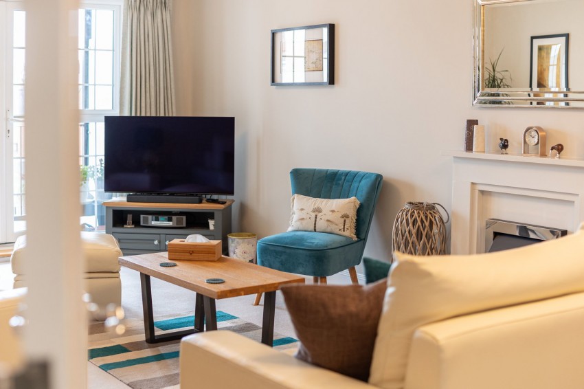 Images for Crown House, St. Martins Street, Wallingford, OX10 0FJ