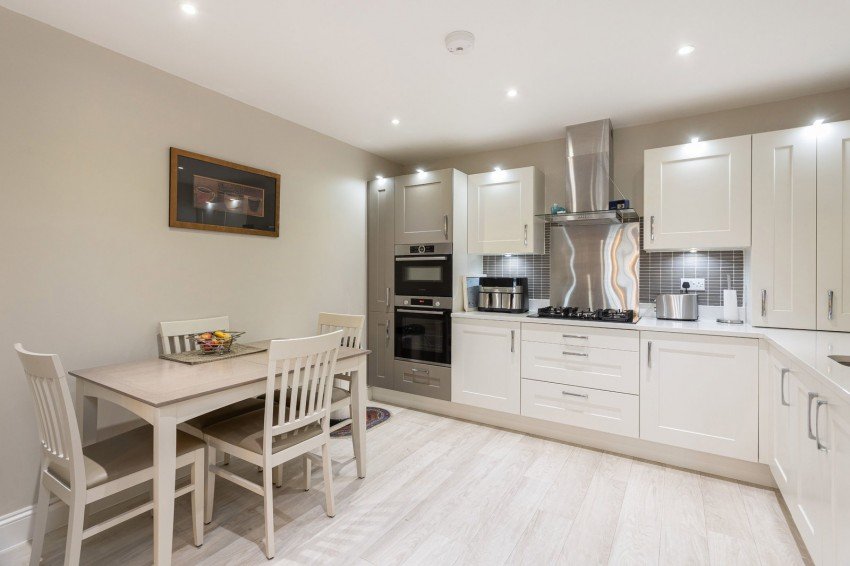 Images for Crown House, St. Martins Street, Wallingford, OX10 0FJ