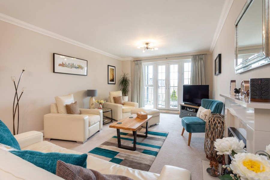 Images for Crown House, St. Martins Street, Wallingford, OX10 0FJ