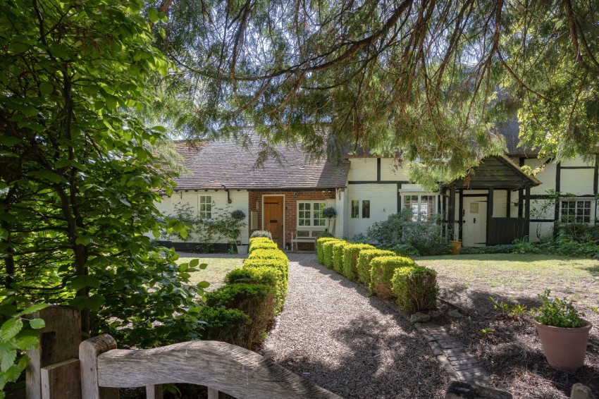 Images for High Street, Long Wittenham, Abingdon, OX14 4QQ