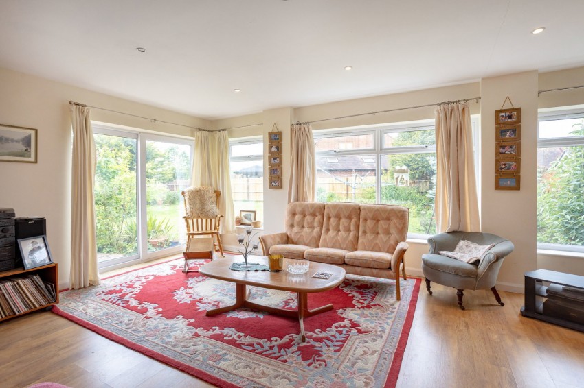 Images for Willow Mead, Chalgrove, Oxford, OX44 7TD