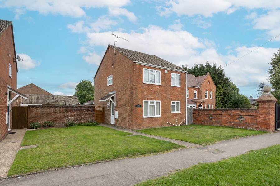 Images for Wycombe Road, Stokenchurch, High Wycombe, HP14 3RG