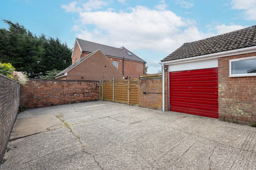 Images for Wycombe Road, Stokenchurch, High Wycombe, HP14 3RG
