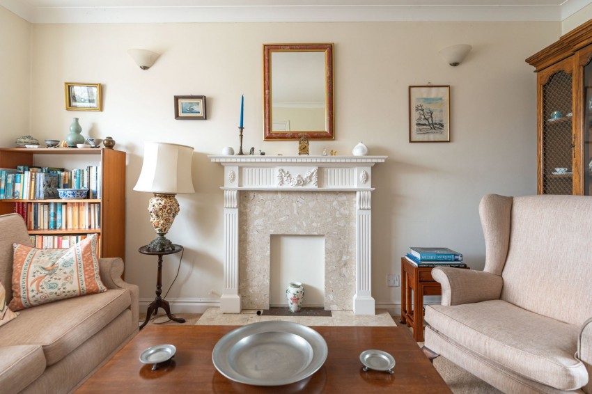 Images for Passey Crescent, Benson, Wallingford, OX10 6LD