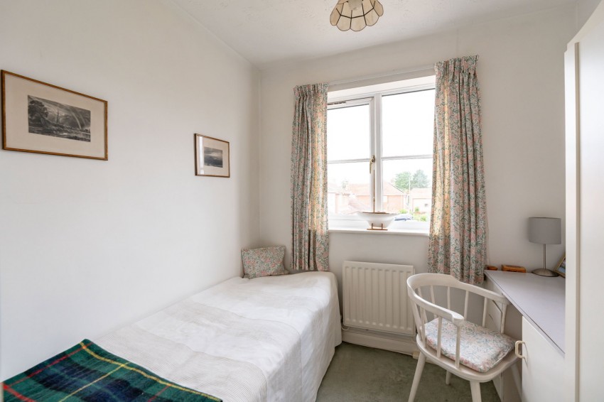 Images for Passey Crescent, Benson, Wallingford, OX10 6LD
