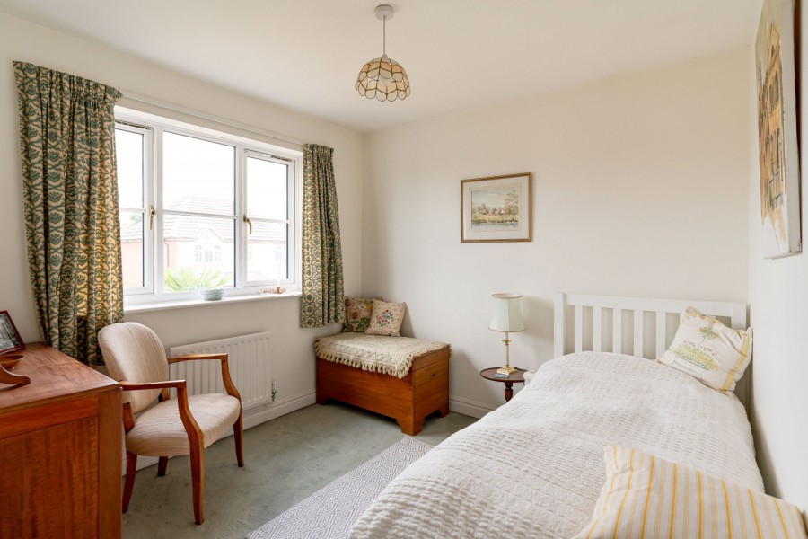 Images for Passey Crescent, Benson, Wallingford, OX10 6LD