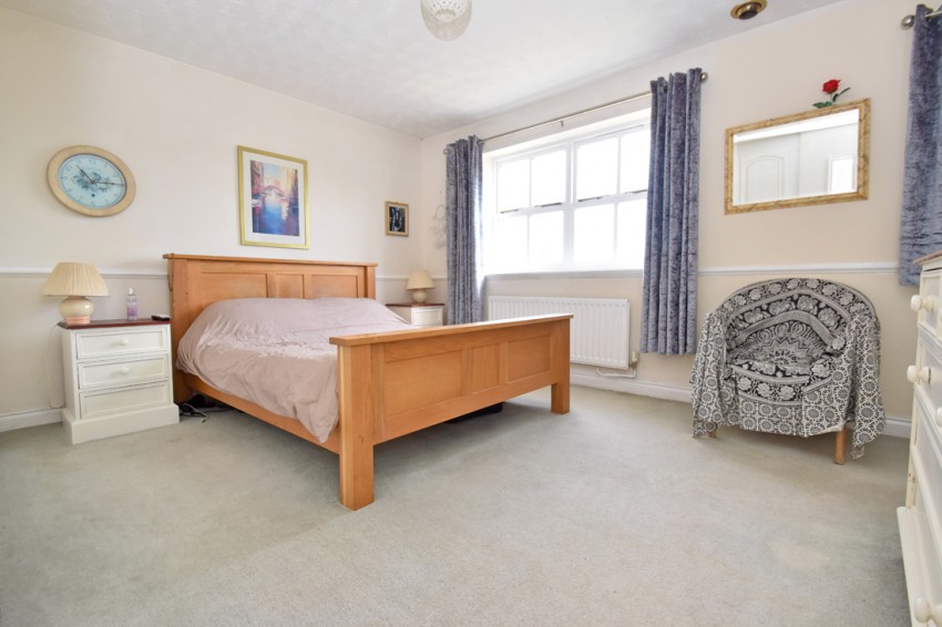 Images for Passey Crescent, Benson
