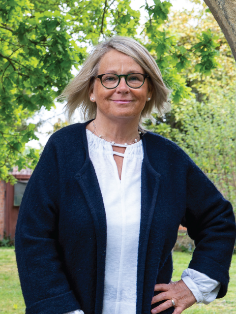 Jackie Polkey, Sales Negotiator